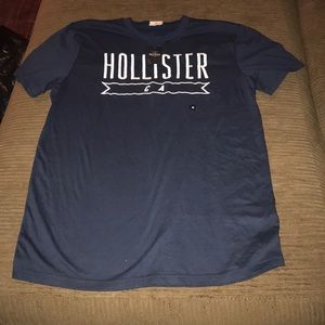 Men’s Hollister graphic tee